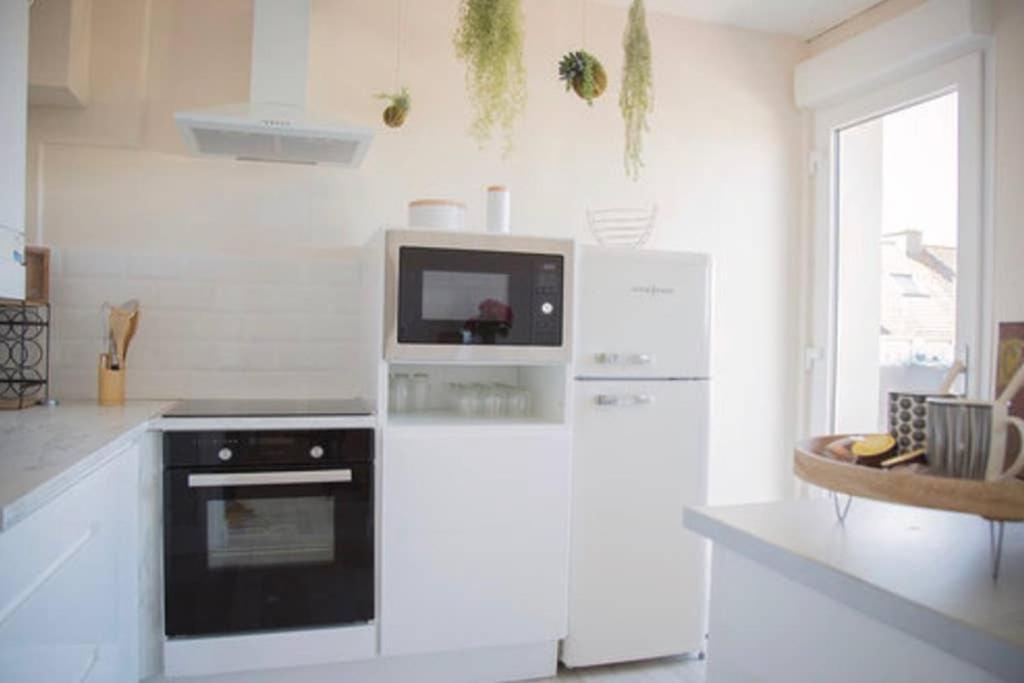 Tres Jolie Maison A Cote De La Plage Льо Портел Екстериор снимка